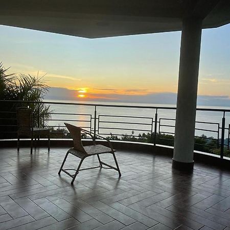 Coast View Resort Кигома Экстерьер фото