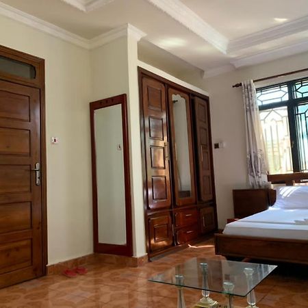 Coast View Resort Кигома Экстерьер фото