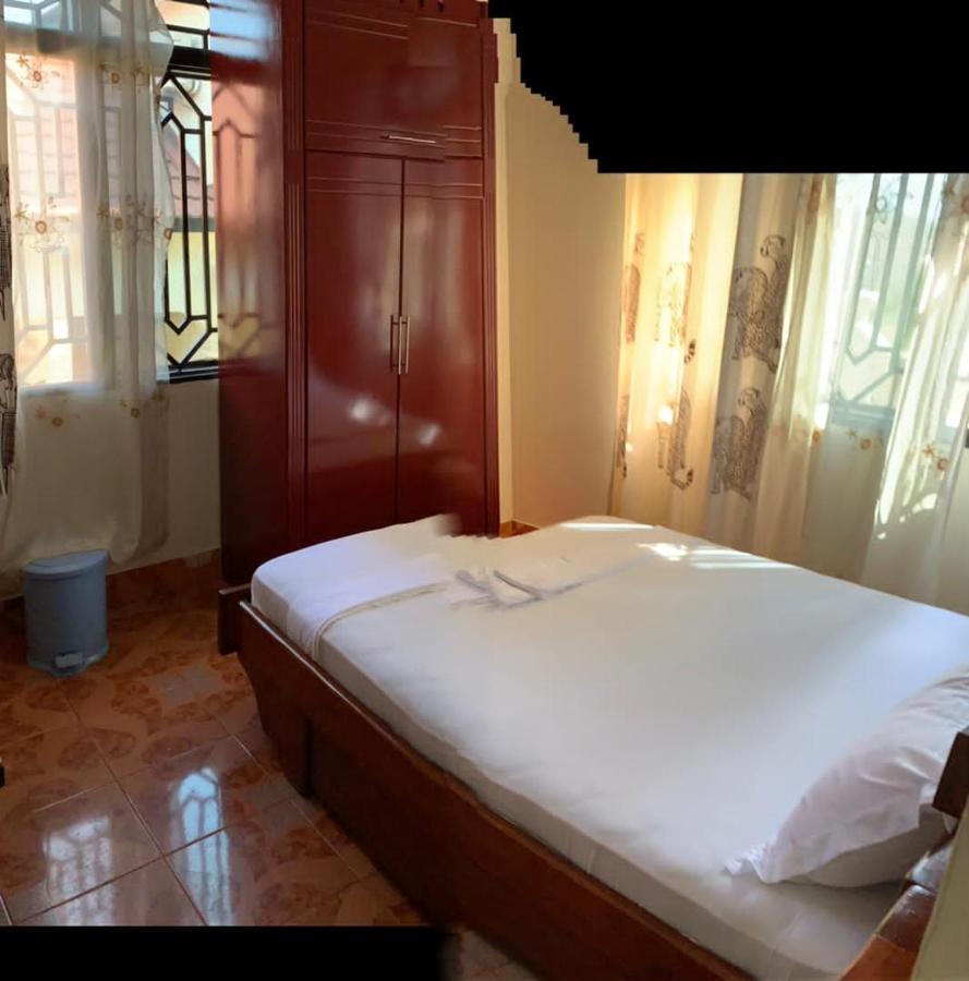 Coast View Resort Кигома Экстерьер фото